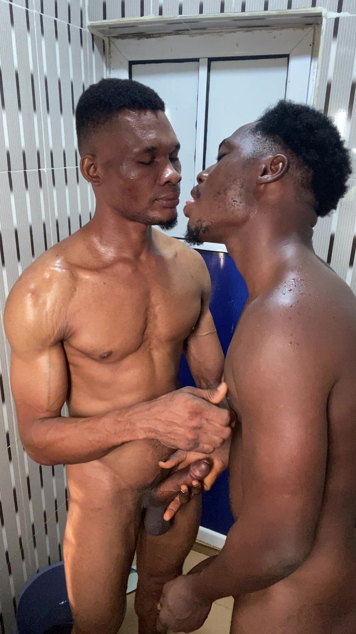 Dverse: své holky kapající