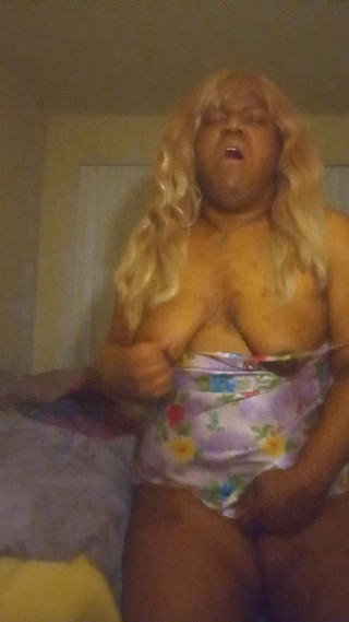 Bebe Thick Transgender woman: Bebe, transsexualul gros