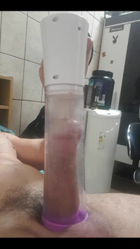 I'm Using This Pump and It's a Delight to Feel My Penis Getting Bigger and Bigger!
