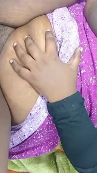 Desi dit « baise torride »