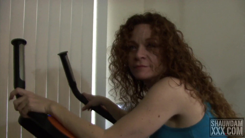 Shaundam: FELLATIO PADRONE L'ALLENAMENTO ANALE