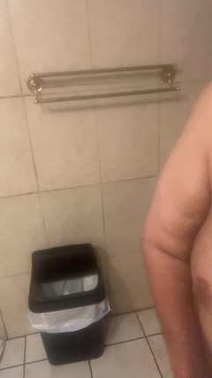 Chubbytits16: मुझे एक पति चाहिए