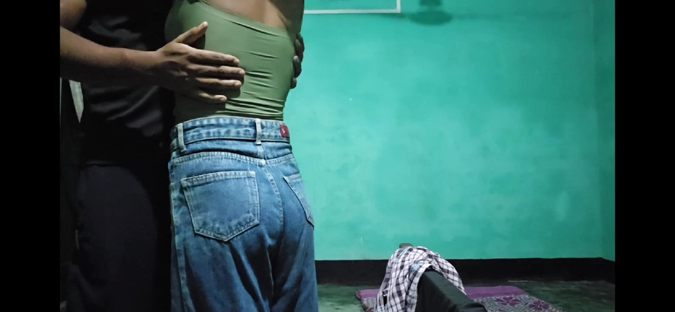 SafeRosebush8: Video làm tình áo ngực cho bạn trai của tôi