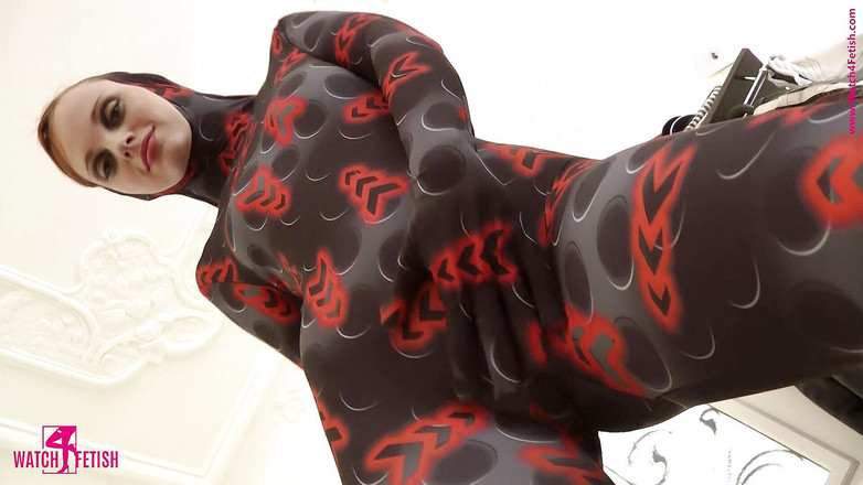 Watch4fetish: 뮬리틀레이어드 스판덱스의 Anni