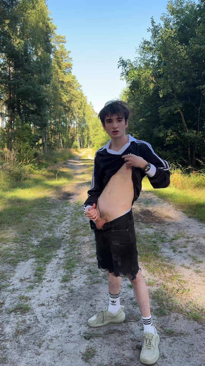 Gunter Meiner: Aventures dans la forêt avec une bite bien dure