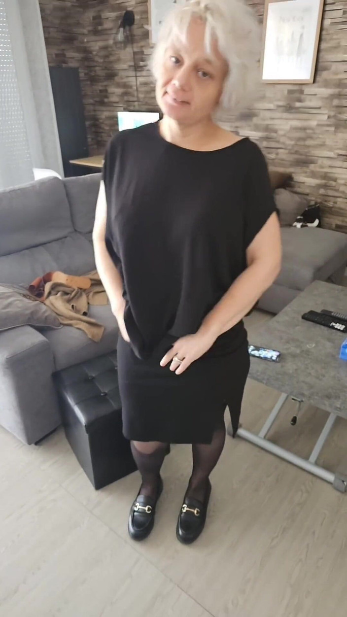 Sofy13: Cc I am like the temperature I am hot and...