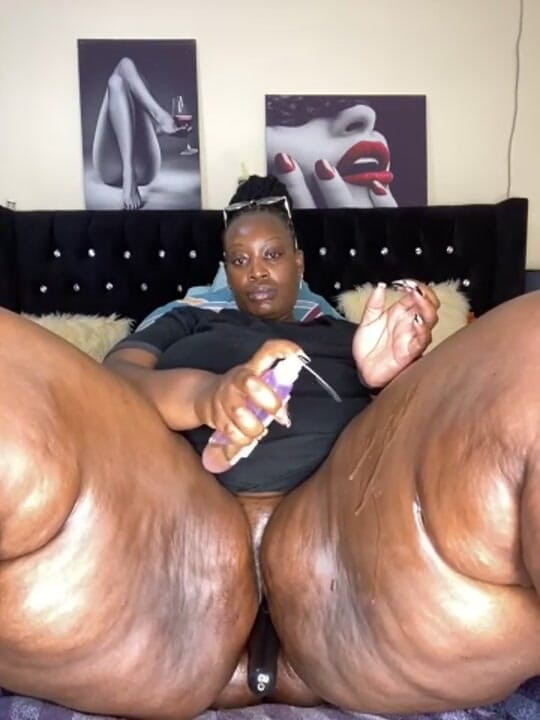 Legendary Booty Overdose: Come Suck Me Dry