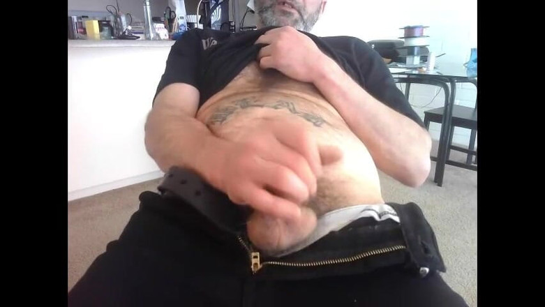 9lutTony: Jerking Solo Italiano