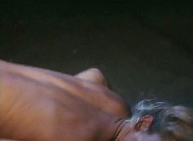 Alfacontent: Pepek jalang blonde yang luar biasa dijilat dan digerudi oleh...