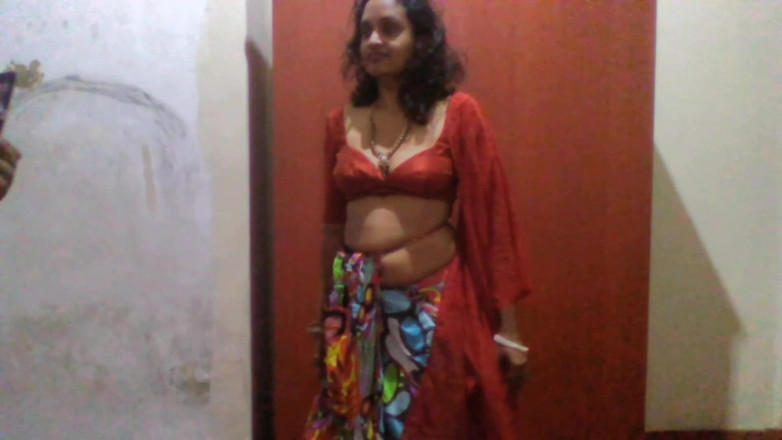 Tina Baby: Happy Dipawali - la mia vera sorellastra mi visita per Dipawali