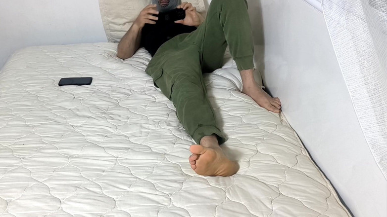 Arabic wife cuckold: Dua cowok arab saudi ngentot sama cewek maroko yang lagi...
