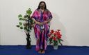 Shilpa Bhabhi: Vacker hindi muslimsk kurvig milf med stora bröst ridning av...