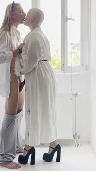 Unsere seltsame vibrator, unser echtes sexvideo