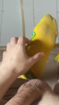 Teen Jerks off His Big Cock