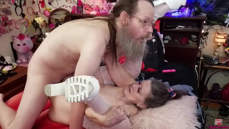 Sexy Sandra N Sir Christopher: Juli 4, 2025 seks anal