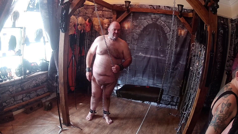 Aaexperiencesltd: Část 1: Domina Satana &amp; Lanista Bear učí pegging video s Izary