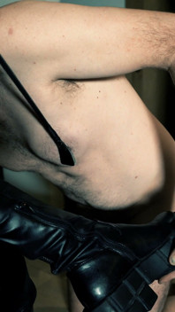 The Bootlicker 3.3 Crop Discipline & a Mouthful of Spit