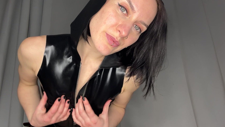 Miss Flora: Můj latexový oblečení a perfektní zadek