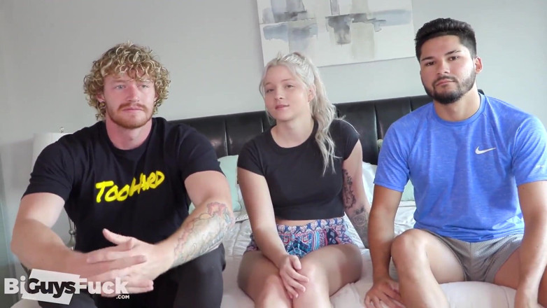 Bi Guys Fuck: Bisexueller piledriver-fick. Heiße muskel-blondine jock.