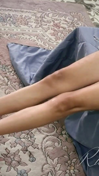 Пытка яиц и яиц и ногами