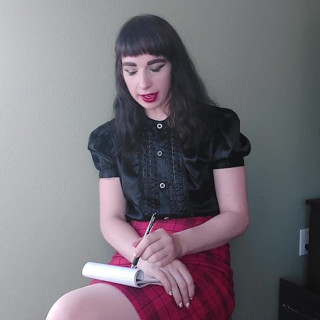 Lady Stardust: Therapist prescribes stroking