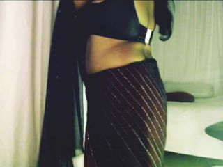 HotGirl21: Het Desi sexiga bröst naken fitta show.