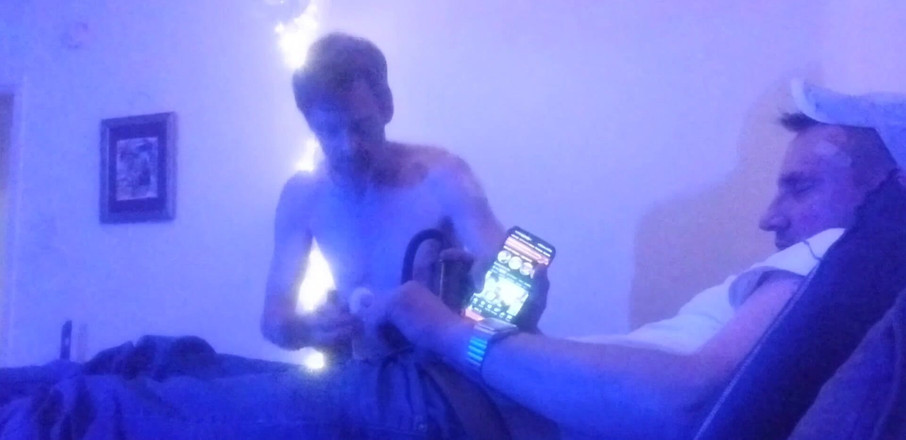 RoyToyBoi: Pompa del pene con il mio miglior amico