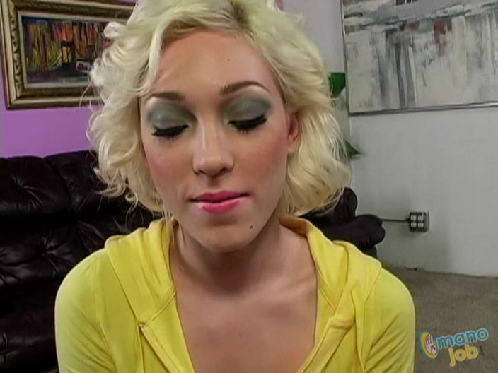 Mano Job: Lilly meat jerk