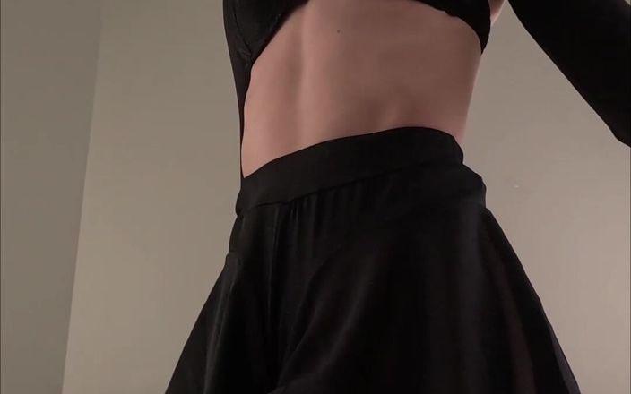 Mistress Mel: 내가 사정할 때 밀어붙이는 것을 멈출 수 없었어