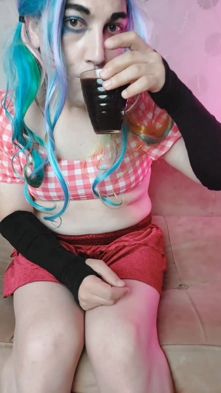 Kitty_Cross: Harley Quinn Femboy Seduction Secrets