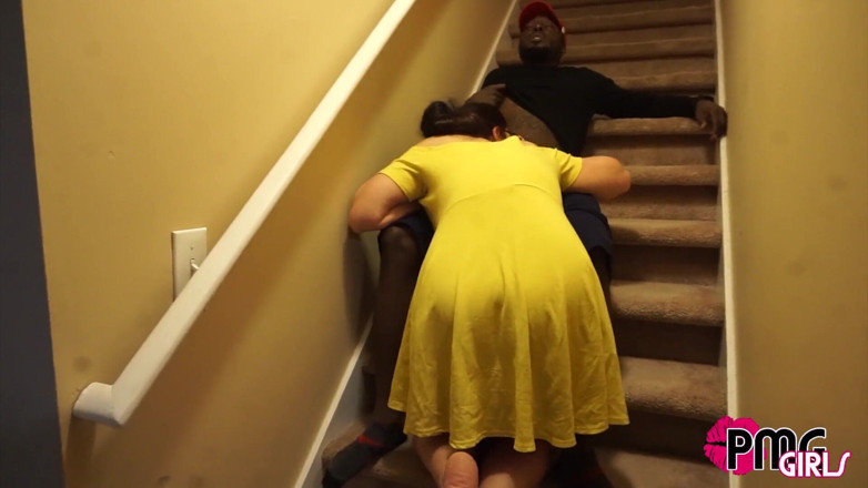 PMG Girls: Vicki Verona and Bones Montana fuck in the laundry room...