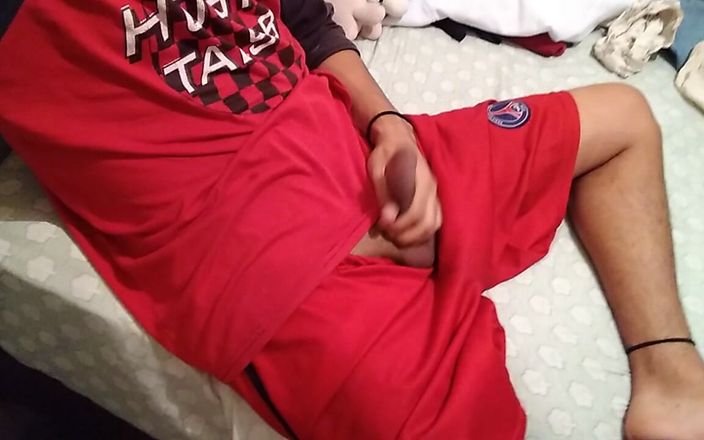 AlexAlejandro13: Red Boy