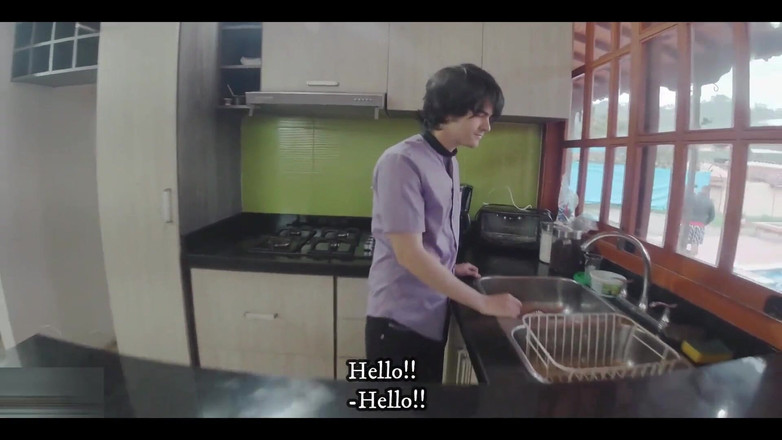 MAFELAGO: La mia sorellastra è una troia e vuole scopare all'aperto