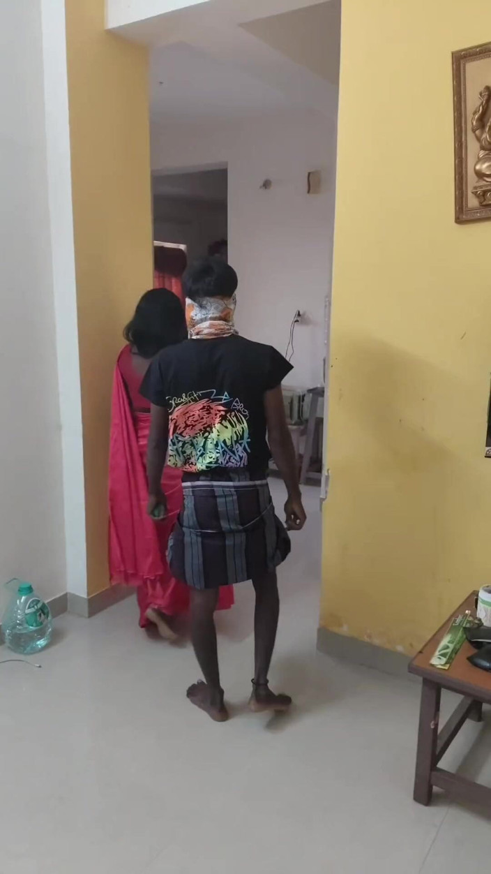 Thesana: Fan Repair Boy Tricks the Lonely House Wife Into Sex