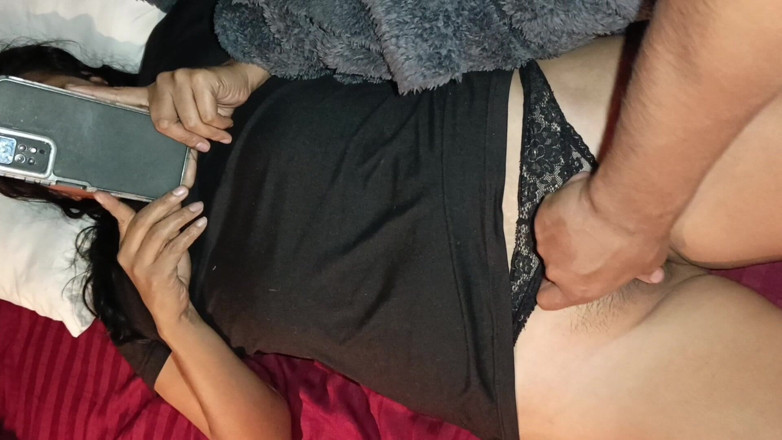 Karely Ruiz: 아내의 의붓딸이 파티 후에 섹스를 하기로 동의했어요