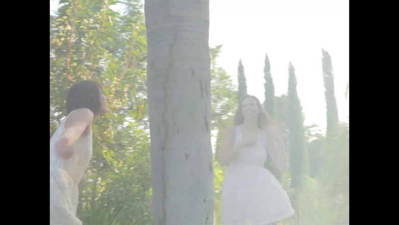 Just X Star: 모델의 수줍음