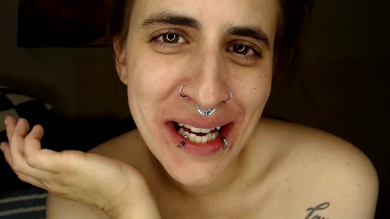 Abby Anna: Tour della grande bocca con piercing