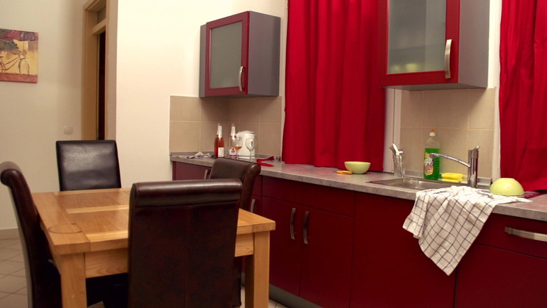 MMV Films and Clips XXX: Sexy děvka dvojitá penetrace v kuchyni a obývacím pokoji