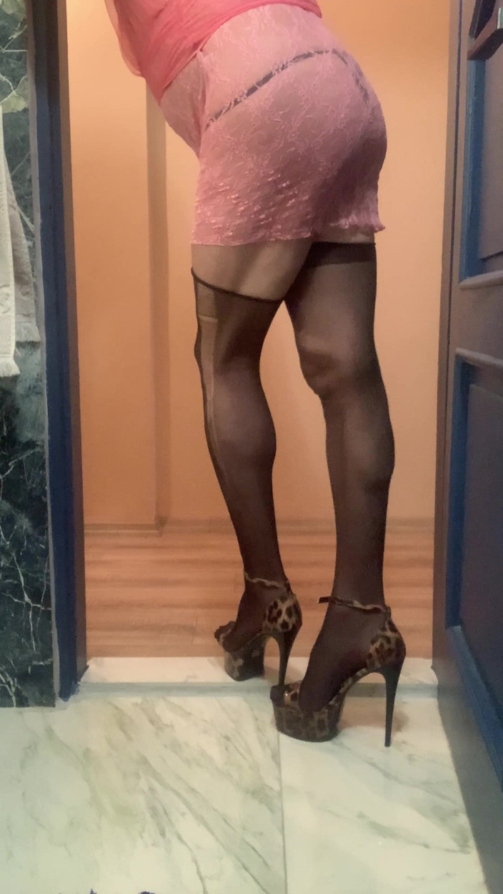 cd_aysemmm: I Was Caught While Jerking off