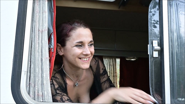Lesbian Illusion: Lola Ranieri: Sono Una Vera Bisessuale - (produzione Esclusiva 2026)