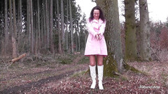 Natural Chris: Anální děvka v lese