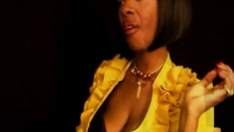 The Goddess Simone: Flirtatious uctívání rtů