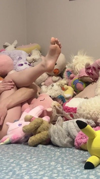 Roleplaying teen a starý muž masturbují