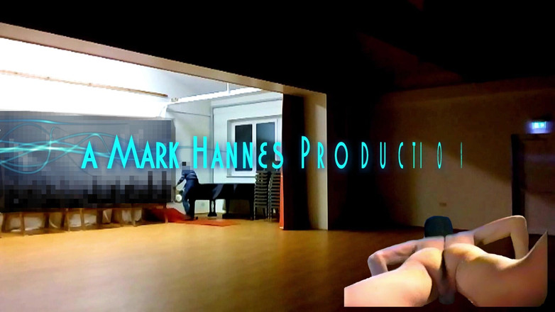 Mark Hannes: Швидка ризикована мастурбація в музичному залі