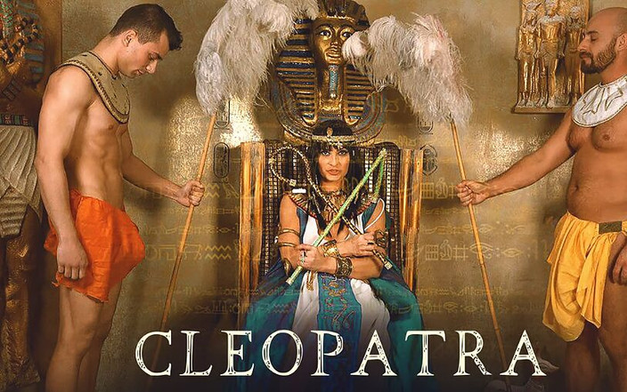 Xvirtual: X Virtual 32 Cleopatra la 180°