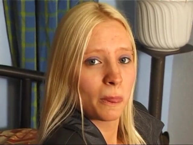 German Classic Porn videos: Ines, deutsche blondine, im freien abgeschleppt