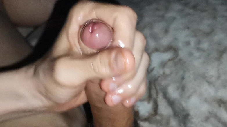 SEXY_GUYBEST: Delicato massaggio per i membri bagnati