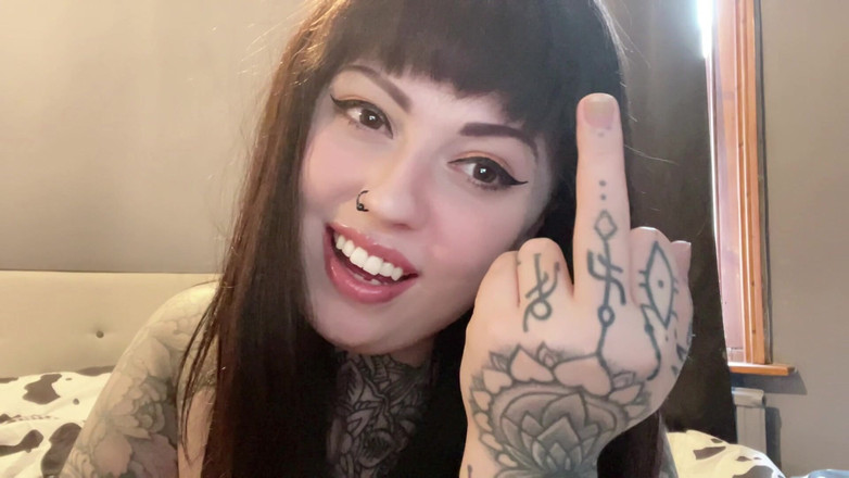 Miss Valentina: Findom Flip off