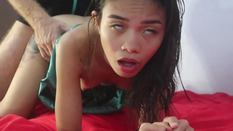 MaikaMann: Ups, která ho znovu rimmmuje - sezení na obličeji, dvojité rimming...