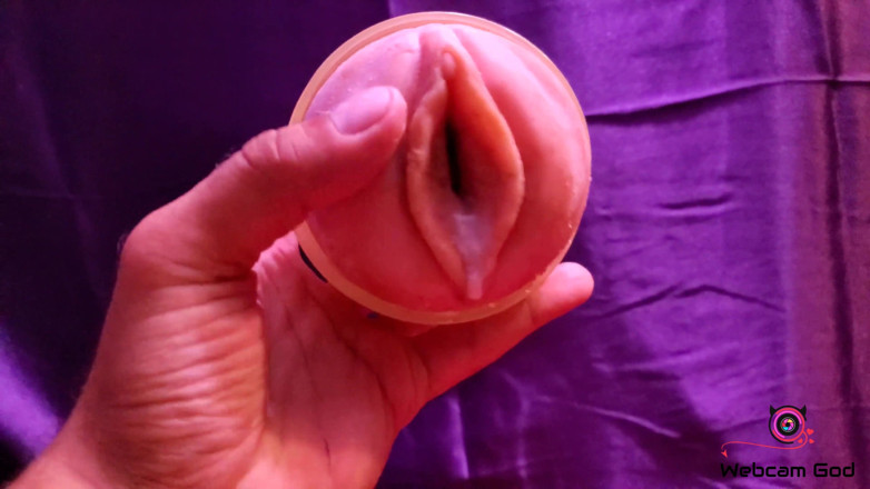 Arthur Eden aka Webcam God: Fleshlight, épisode 2 - creampie (4k)